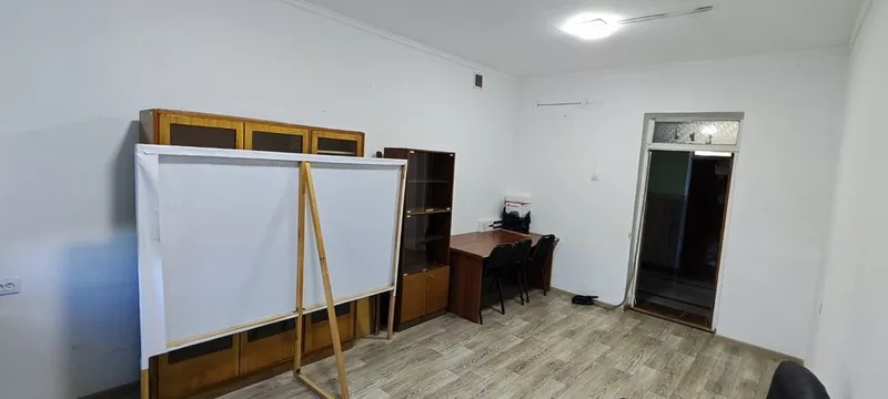 Офис 19,4 м2 Чиланзар Цкв с доступом 24/7 2 Офис 19,4 м2 Чиланзар Цкв с доступом 24/7 2