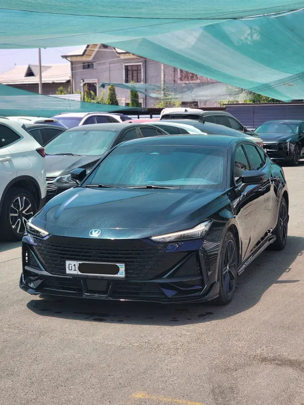 Changan UNI-V 2025 yil