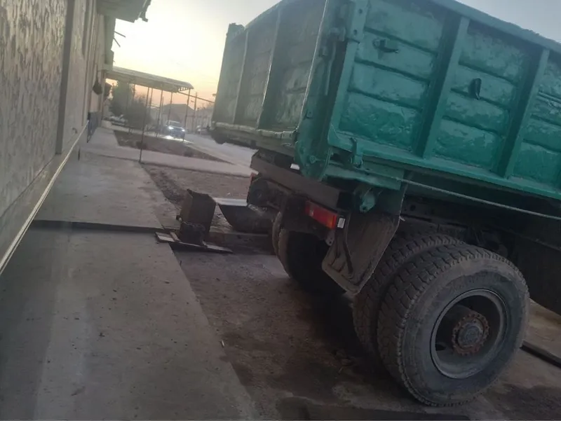 Zil unversal samasval 1986 yil 8 Zil unversal samasval 1986 yil 8