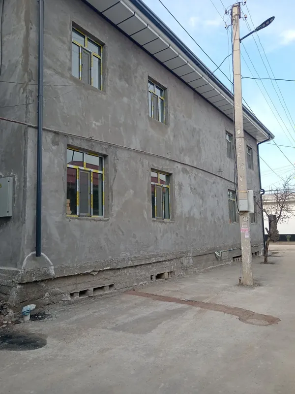 Еппадром олим полвон чойхонанани оркасида уй сотилади — фото 2