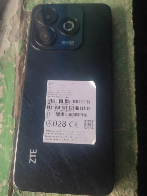 ZTE BLADE A75 RAM 8GB ROM 128GB