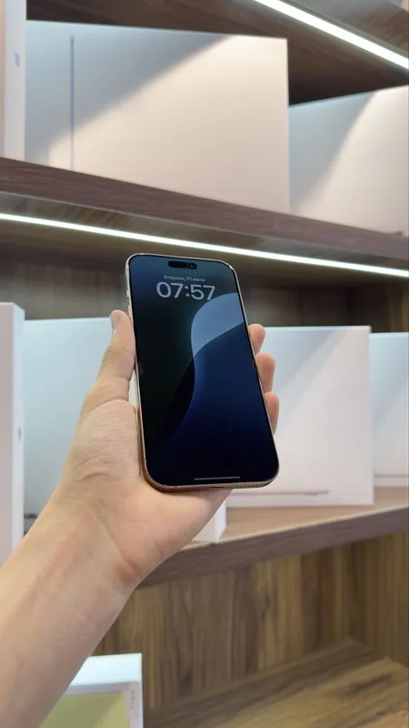 iphone 16 pro max naxtka 2