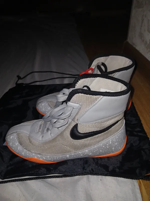 Baksyorka Nike Machomai 2 razmer 40 1