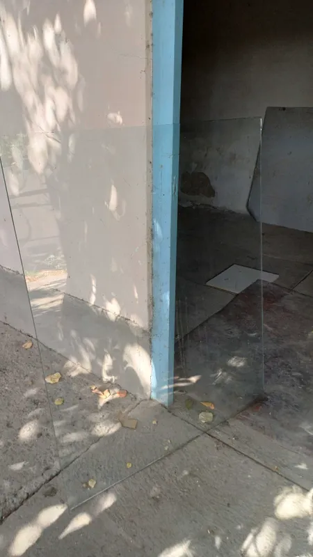 Стекло, толщина 6 мм 10 штук — фото 2