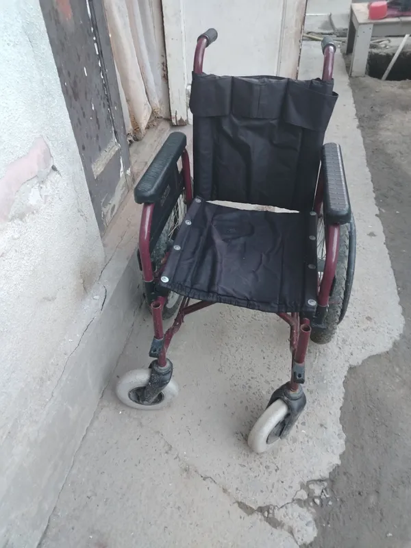 Nogironlik aravachasi sotiladi 6 Nogironlik aravachasi sotiladi 6