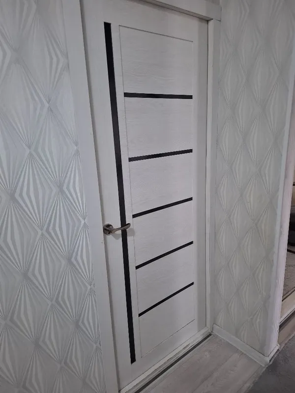 MDF eshiklar.200×80 sotiladi xolati alo darajada.