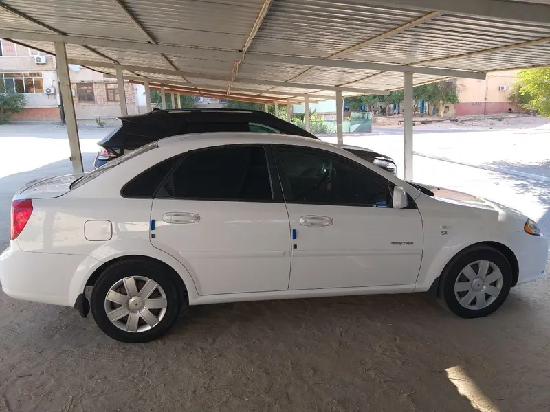 Gentra 2021 | 2-pozitsita| 40 000 km| Mexanika | Holati zo'r; 1-qo'l 2 Gentra 2021 | 2-pozitsita| 40 000 km| Mexanika | Holati zo'r; 1-qo'l 2