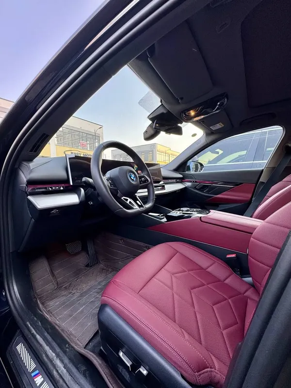 BMW I 5 2024 electro 35L 5 BMW I 5 2024 electro 35L 5