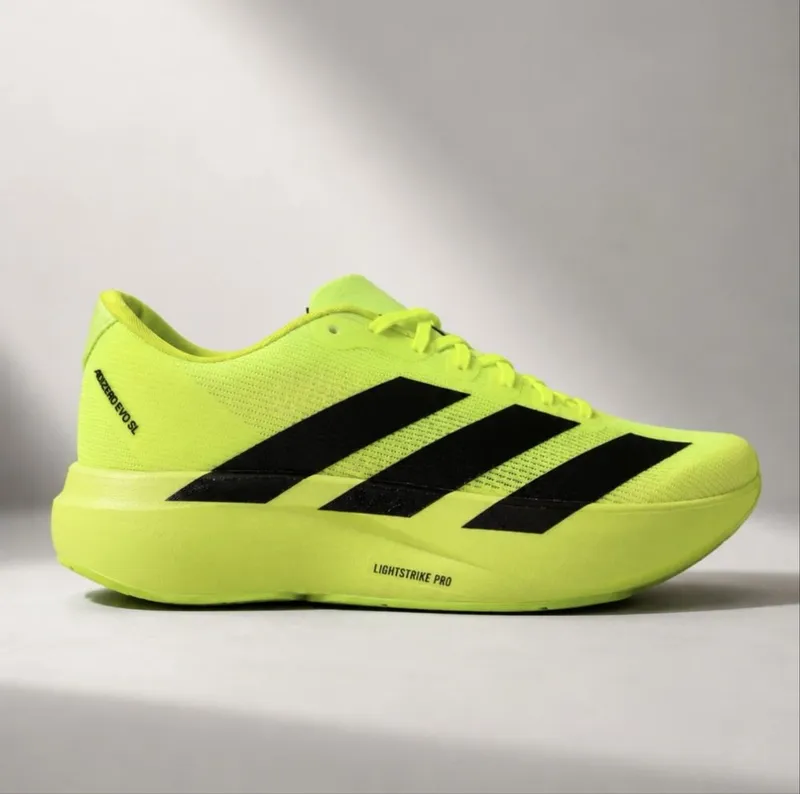 Adidas adizero yashil yangi kiyilmagan 3 Adidas adizero yashil yangi kiyilmagan 3