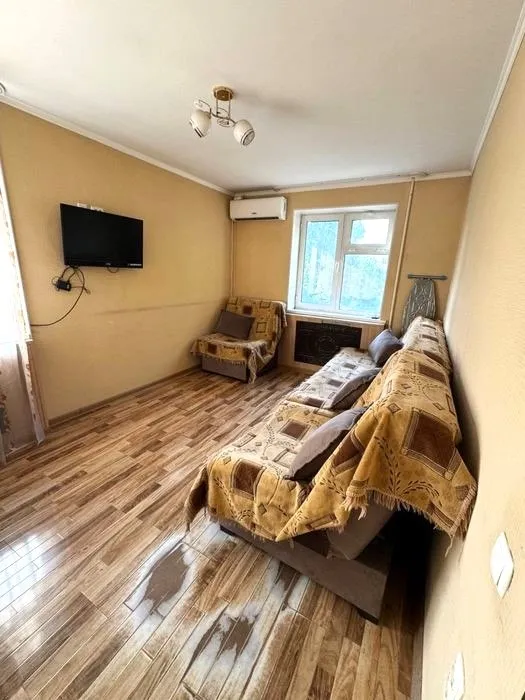2-комн квартира, 40 м², 4/5 этаж (вторичка), Мирзо-Улугбек