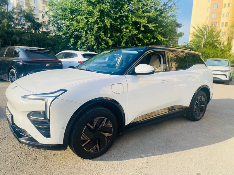 Saab HENGCHI 5 электромобиль рассрочка на 24 месяц — фото 2