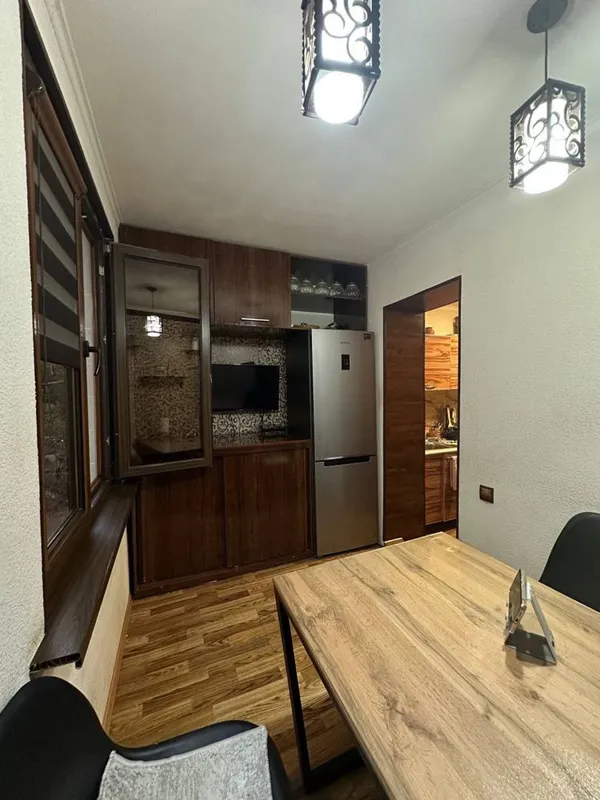 Продается квартира 2 комнатная 2 этаж возле 15 школы — фото 1