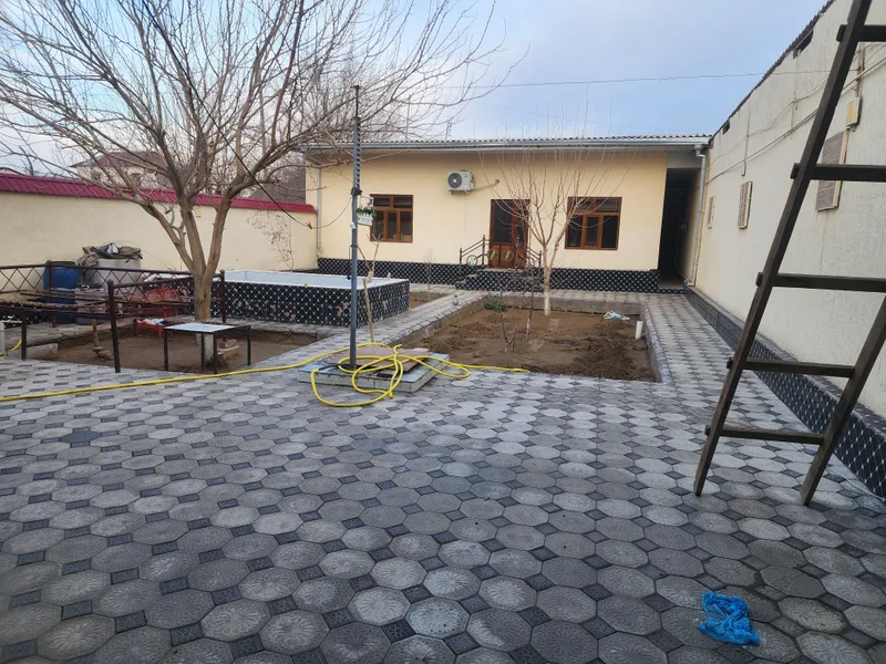 Dacha sotiladi Meraj 1 boshlanishi Dacha sotiladi Meraj 1 boshlanishi