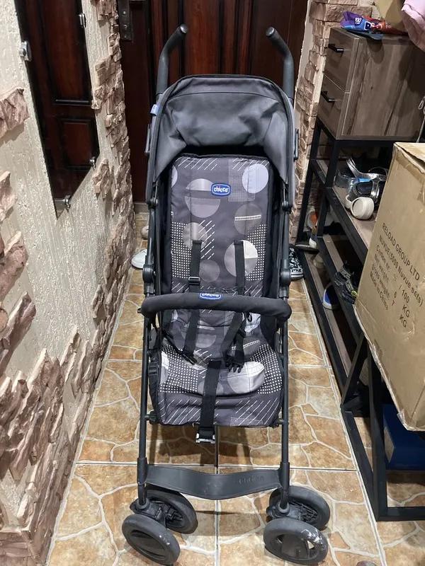 Продается детская коляска chicco 2 Продается детская коляска chicco 2