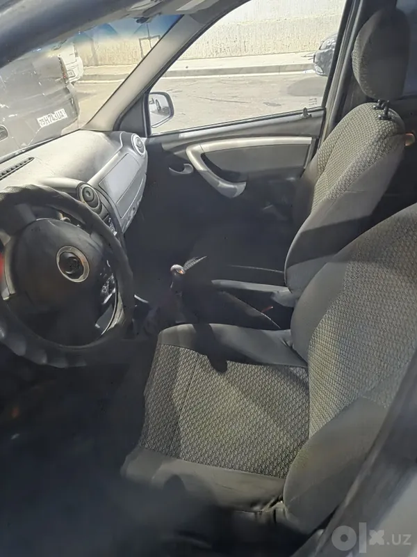 Lada largust 2015 yil 203ming yurgan 30 foiz kraskasi bor . 6 Lada largust 2015 yil 203ming yurgan 30 foiz kraskasi bor . 6