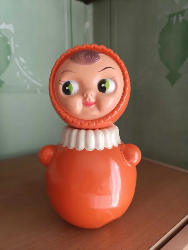Неваляшка игрушка советская