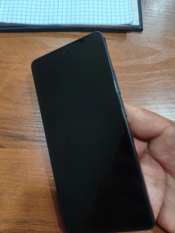 Telefon Redmi not 13 pro 5G 8/256 Telefon Redmi not 13 pro 5G 8/256