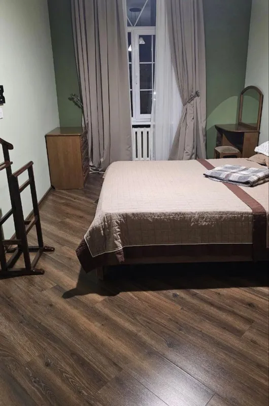 Shota Rustaveli, 3 xonali kvartira, Askiya bozori, uzoq muddatli ijara 4 Shota Rustaveli, 3 xonali kvartira, Askiya bozori, uzoq muddatli ijara 4