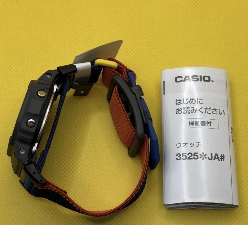 Casio G-Shock dw-5600mnc-2jf 5 Casio G-Shock dw-5600mnc-2jf 5