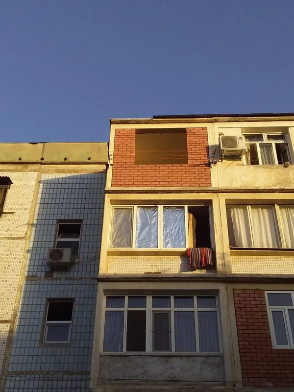 Balkonga g'isht teramiz.Kladka balkon.Керпичнач кладка балканов — фото 1