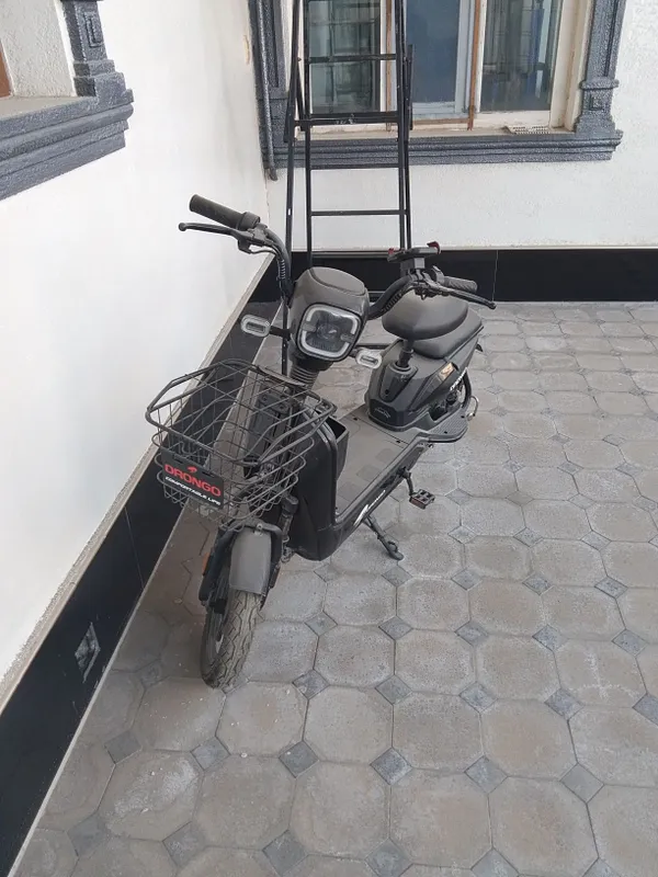 Skuter sotiladi.