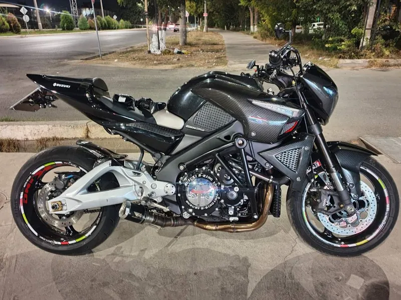 Suzuki B king 1300cc 1
