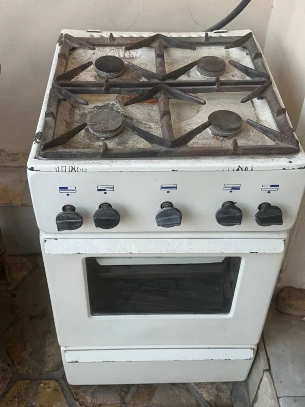 Газовая плита б/у — фото 1