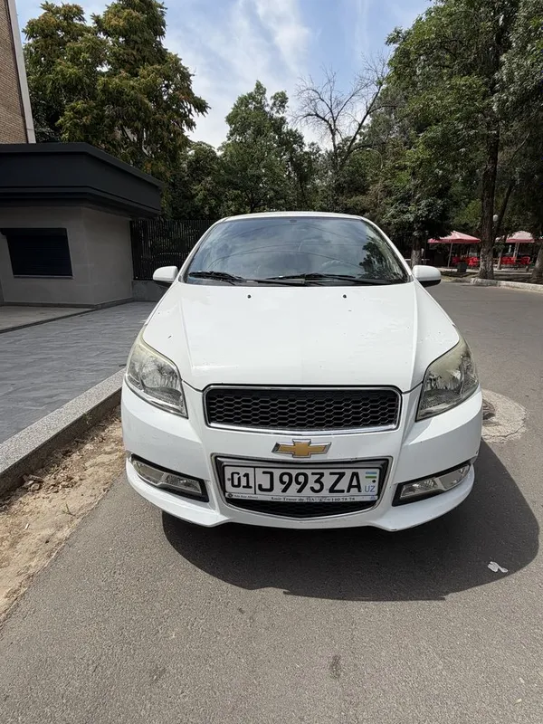 Chevrolet NEXIA 3 2017 бежевый салон