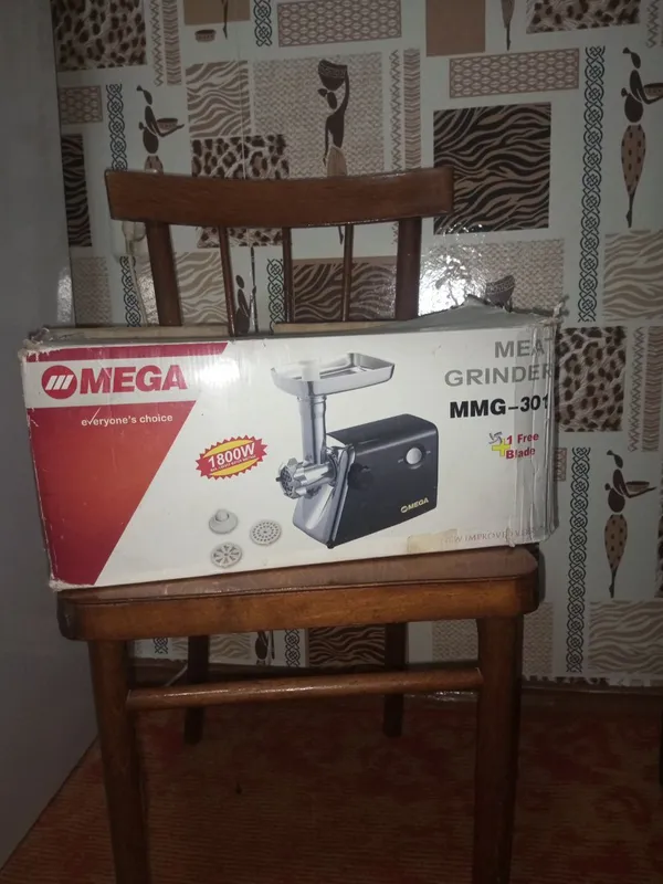 Электромясорубка Mega Электромясорубка Mega