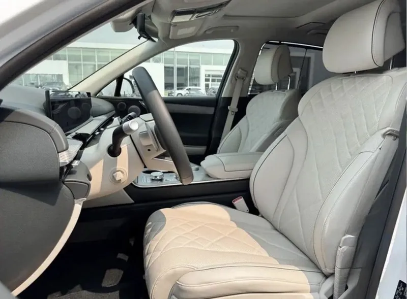 Genesis GV 80 3.5T Prestige AWD 7 местный 4 Genesis GV 80 3.5T Prestige AWD 7 местный 4