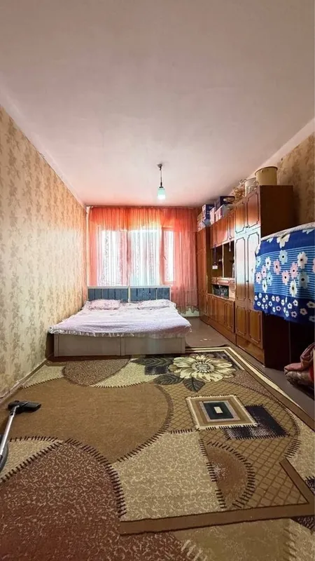 Продаётся 3 х комнатная квартира, Московская 2