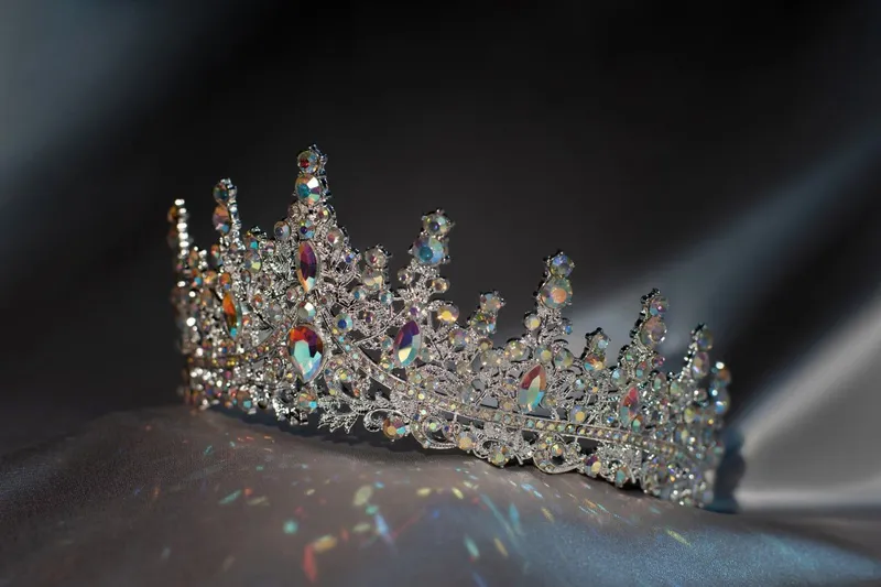 Диадема корона Swarovski. Бесплатная доставка — фото 1