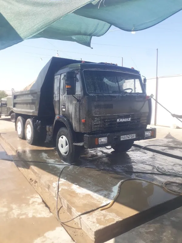 Kamaz sotiladi salarka