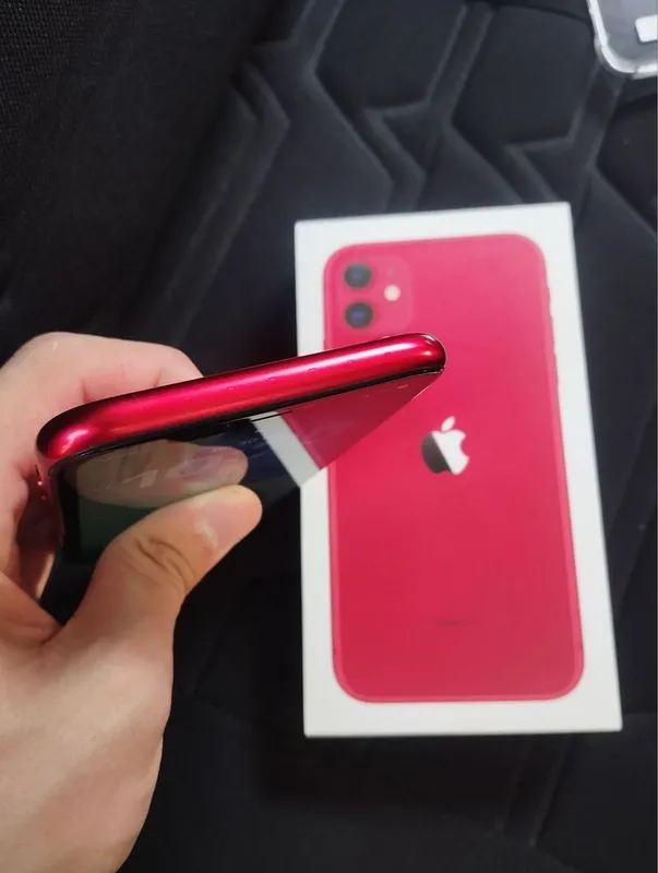 iPhone 11 RED — идеальное рабочее состояние 4 iPhone 11 RED — идеальное рабочее состояние 4