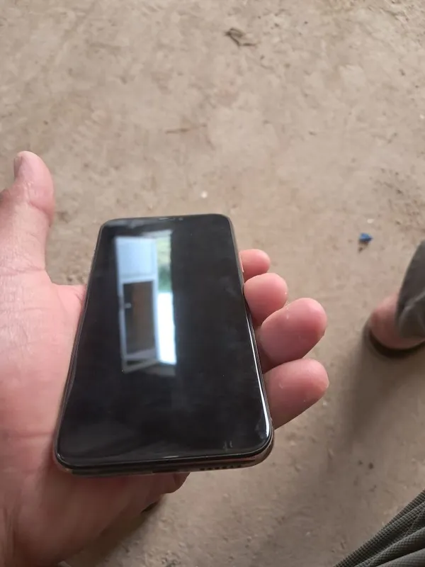 Iphone xs 256 tali 3 Iphone xs 256 tali 3
