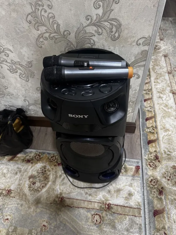 Музыкалный центр SONY MHC - V13 7 Музыкалный центр SONY MHC - V13 7