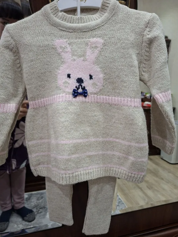 Новый Тепленький костюмчик 2ка 2 Новый Тепленький костюмчик 2ка 2