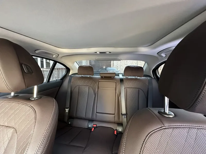 BMW i3 35 L Elektromobil 4
