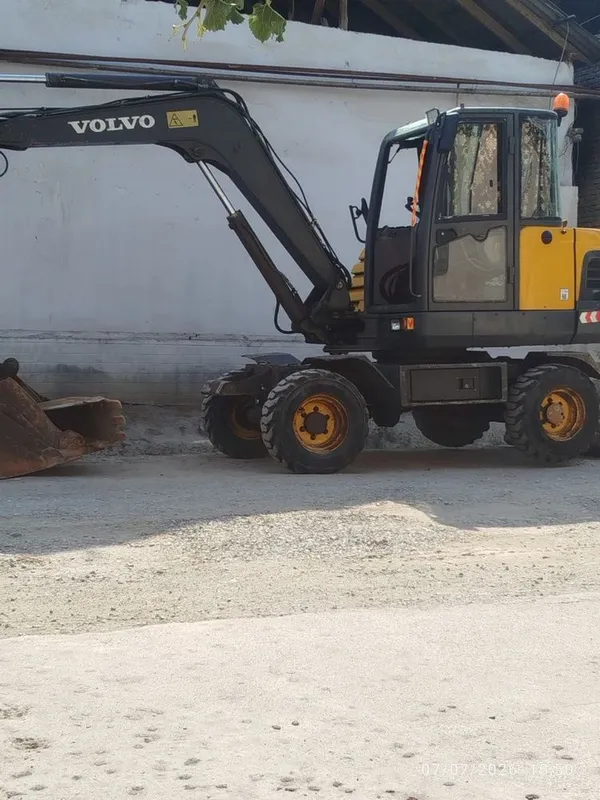 Продается VOLVO 1 Продается VOLVO 1