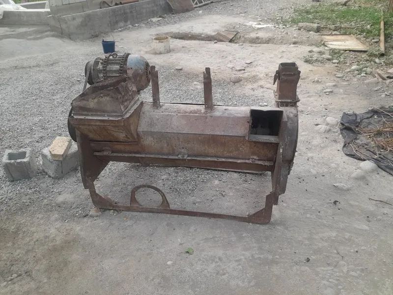Makka uqalaydigan 1 Makka uqalaydigan 1