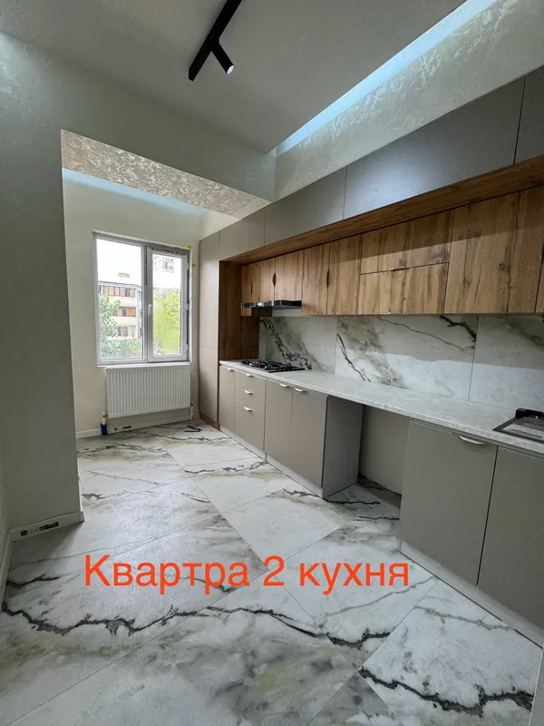 Srochno kvartira sotiladi