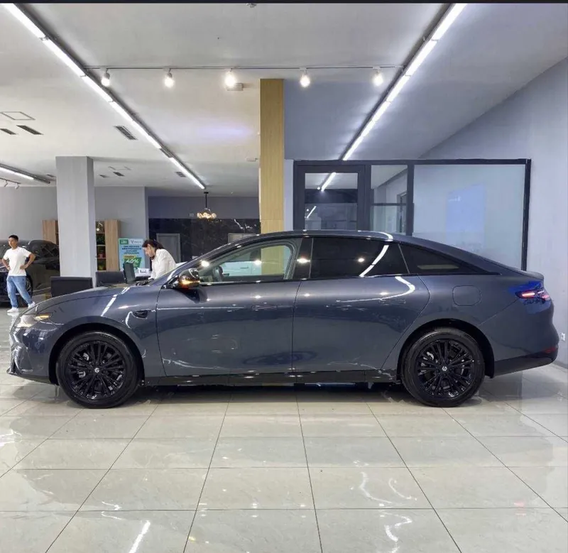 Leapmotor C01 Gibrid premium 1 ta pasport va boshlang'ich to'lov bilan — фото 3