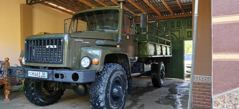 Gaz 3308 Sadko 2004 2
