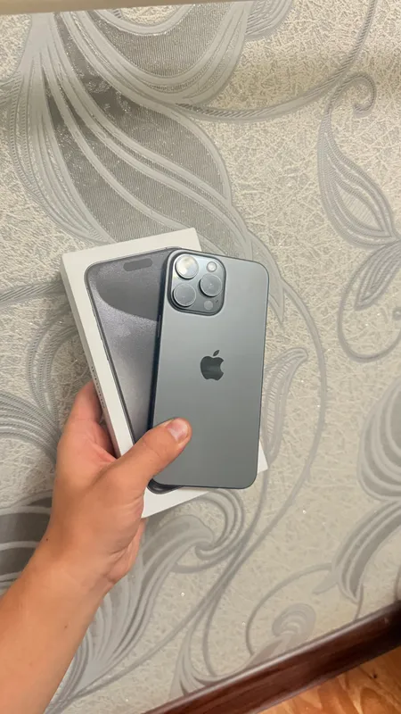 Iphone 15 pro max 5