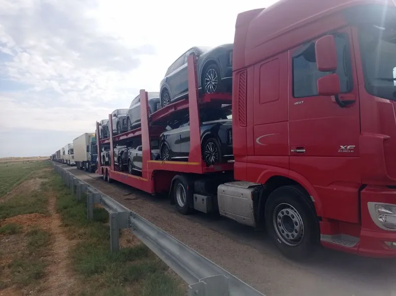 Продаётся комплект DAF 460. Высокий кабина.Прицеп 2024 года — фото 2