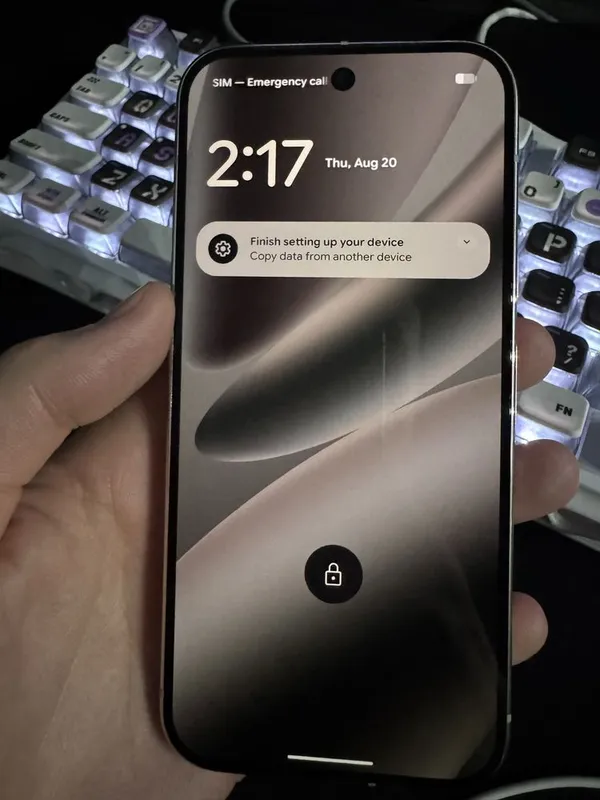Google Pixel 10 Pro / 128 / белый 2 Google Pixel 10 Pro / 128 / белый 2
