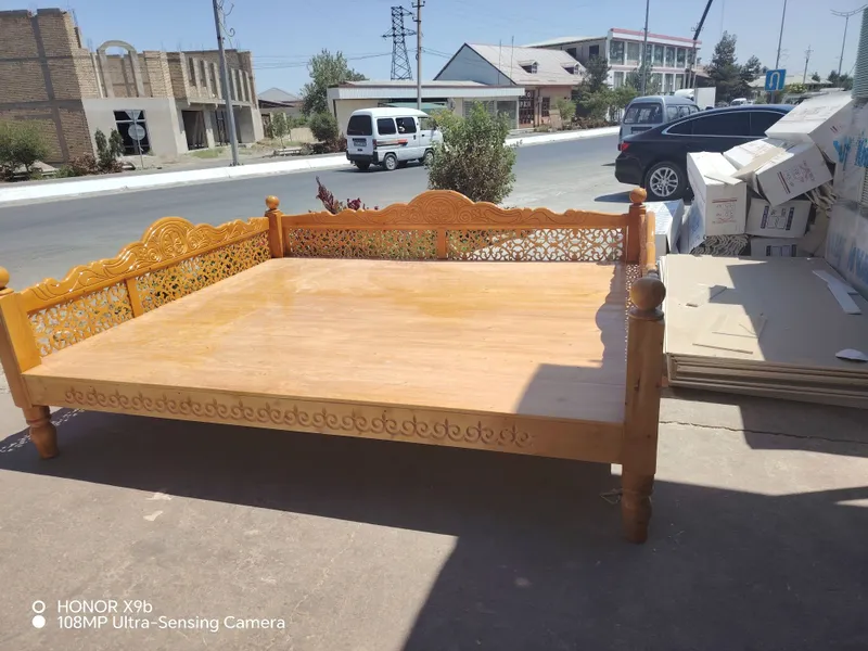 Kravat 2.5m 3m yangi tayyorlab beramiz