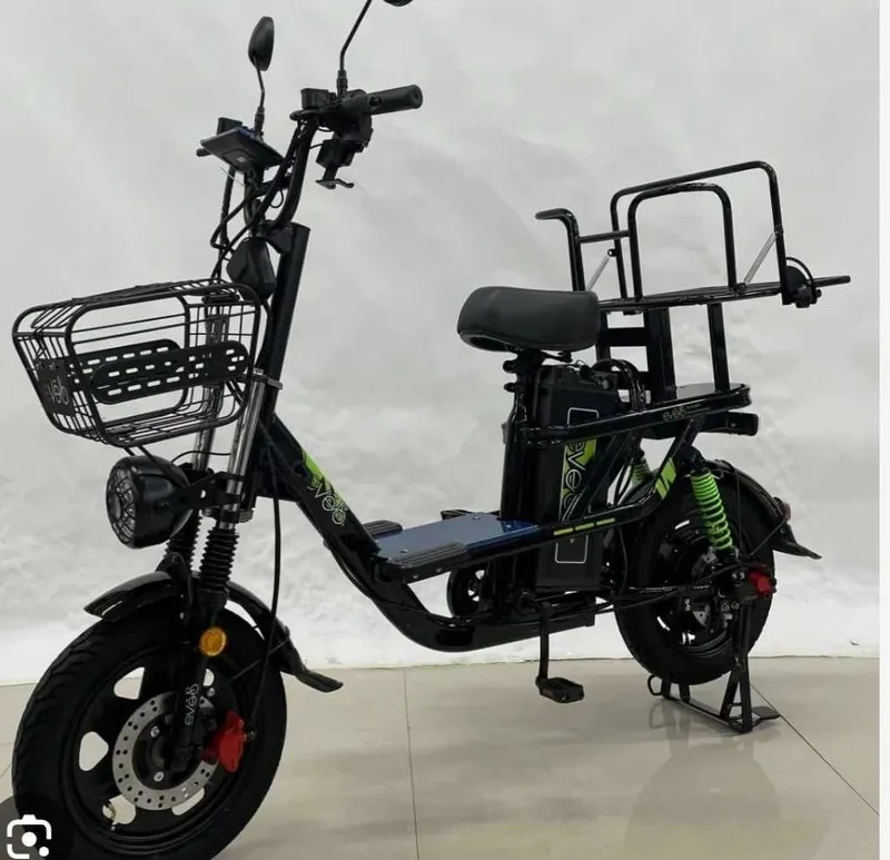 Skuter sotiladi monster