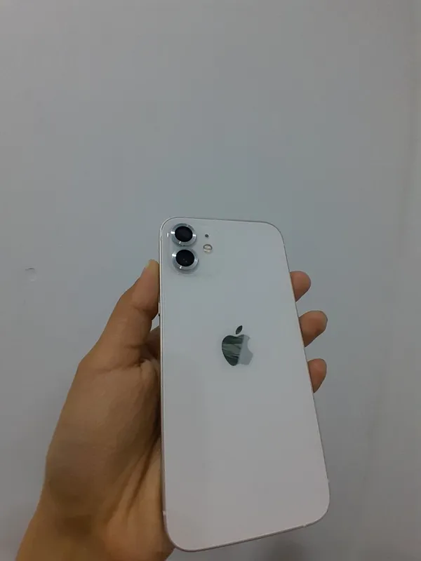 Iphone 12 xolati yaxwi 1
