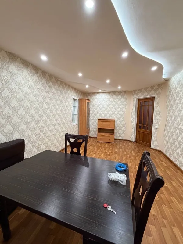3/2/4 Kvartira sotiladi, g‘ishtli uy, balkon, yaqinida maktablar va bolalar bog‘chasi 6